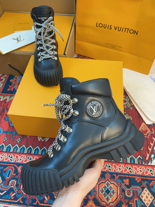 ルイヴィトン靴細部ディテール